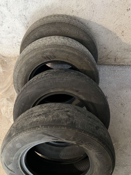 Шины продается 4 штук