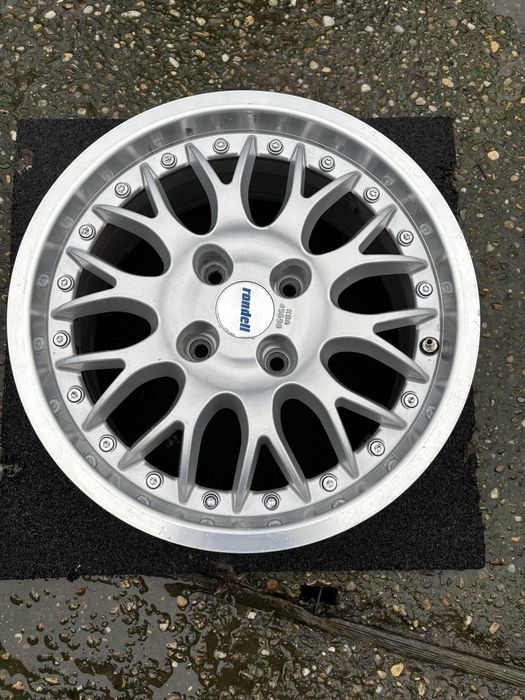 Vand Jante spitate în 4x114,3 R16 stare buna