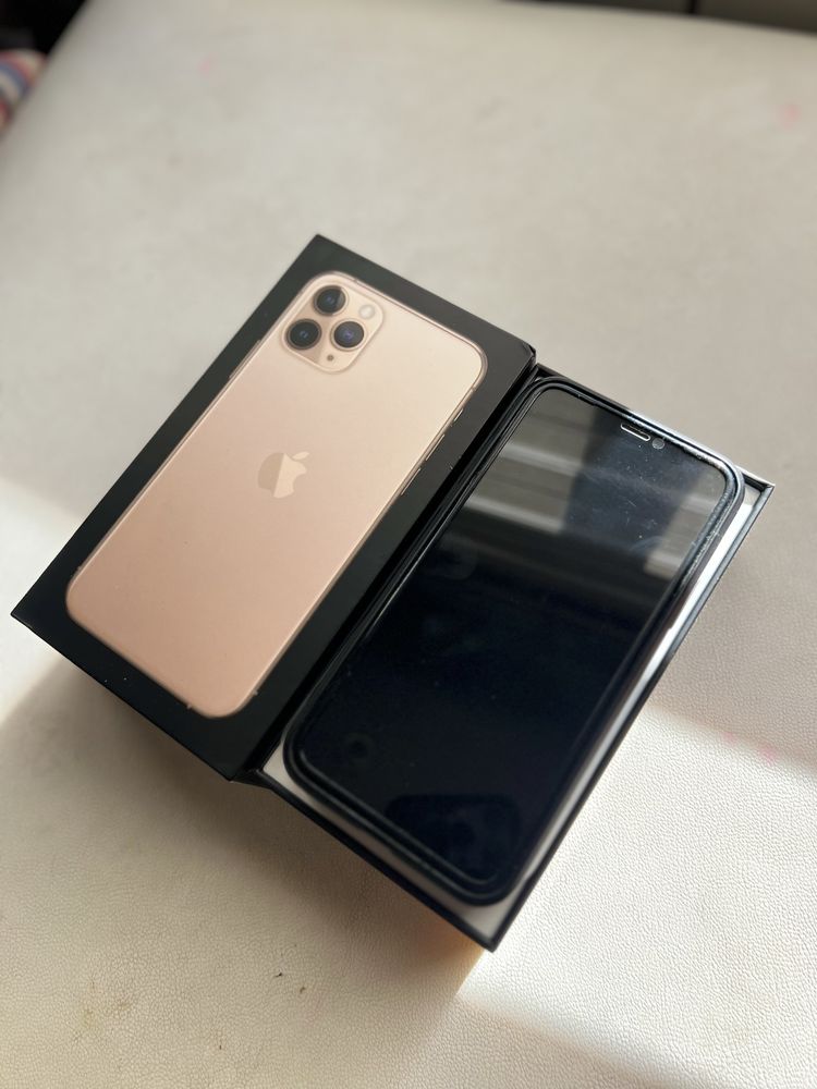 Iphone 11 pro gold