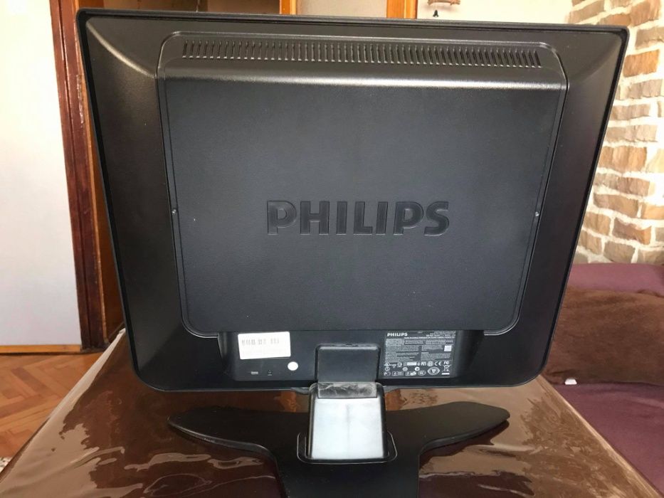 Монитор Philips 19 инча