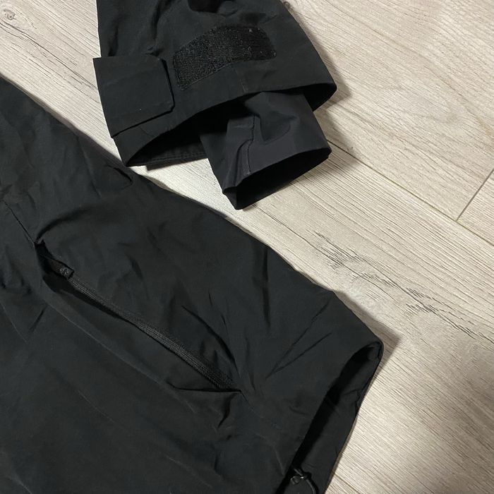 SweetProtection Crusader GTX L arcteryx patagonia mammut salomon