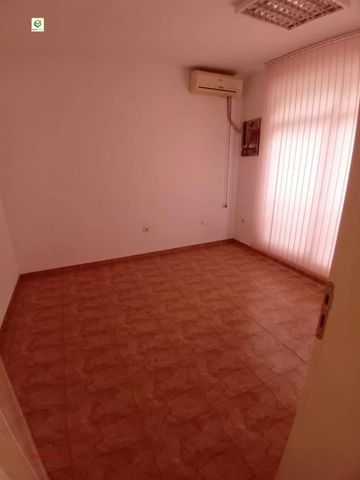 Дава се под наем Офис в Пловдив, Център - 45 кв.м за 408 € - Снимка #10