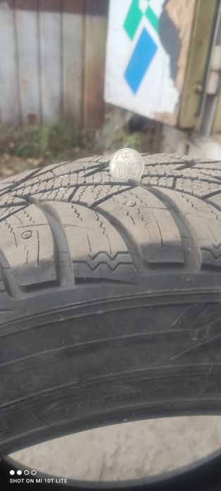 Шины зимние 215/60/16 шипованные