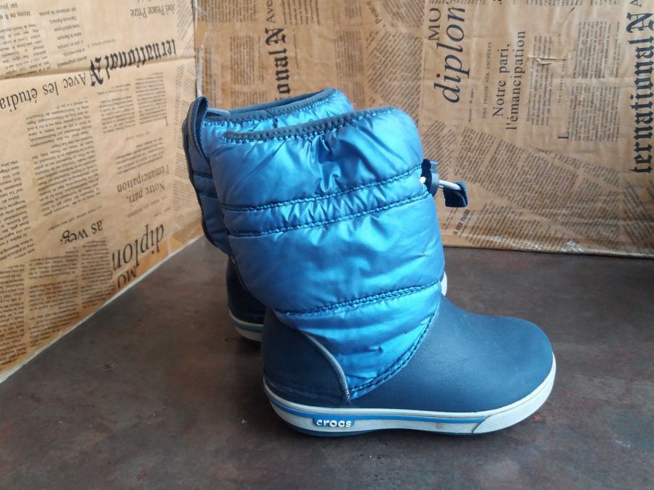 детски ботуши,зимни обувки,боти,апрески,Crocs номер25 за момче