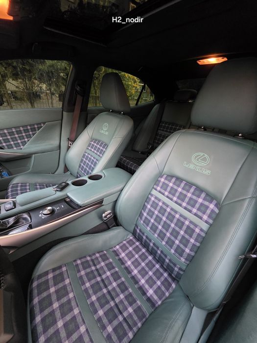 Сотилади Lexus is 200T