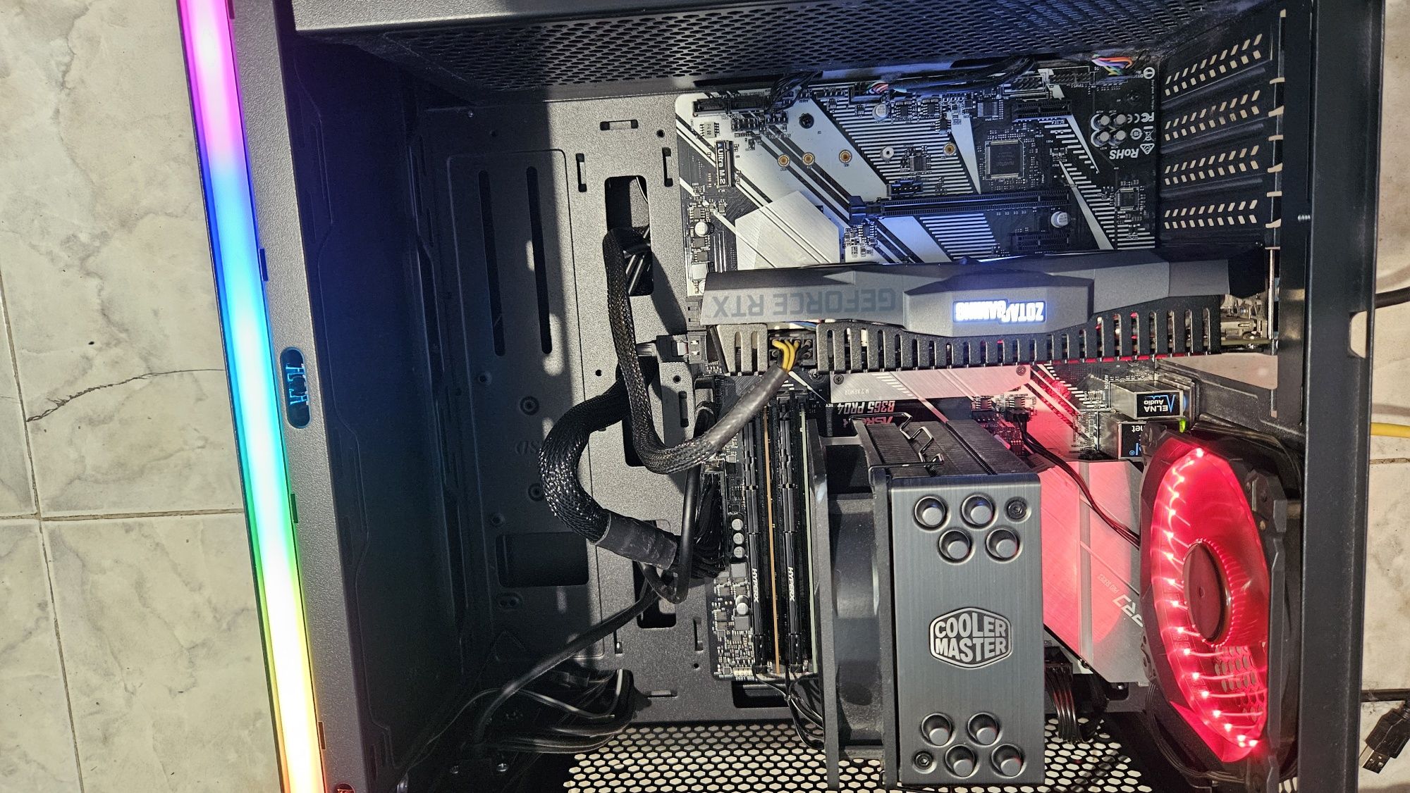 i7 9700/32gb ram/rtx 2070/m2/hdd 1tb/550w  corsair