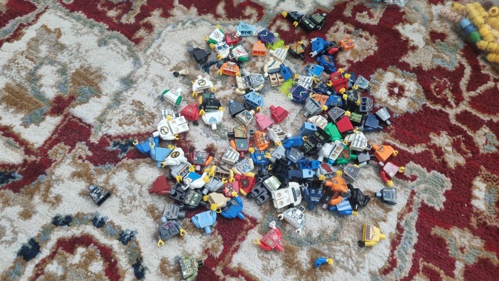 Lot piese mini figurine lego