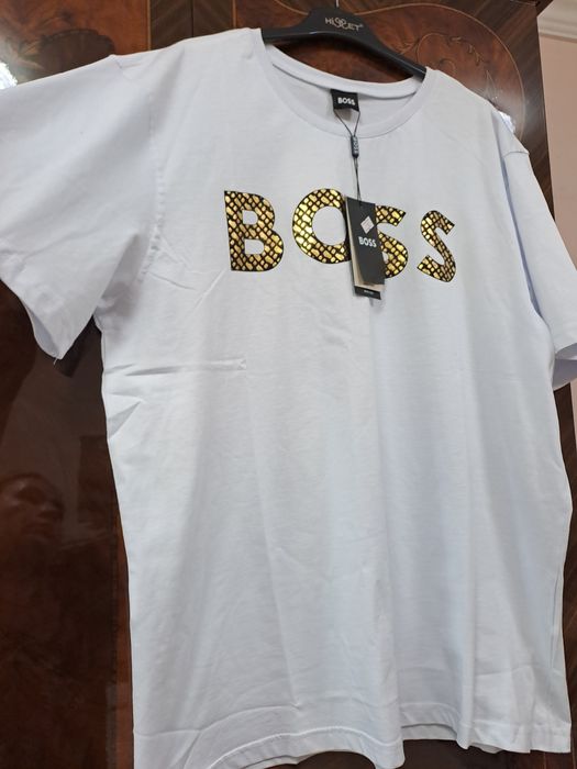 Продаётся мужская футболка Новая