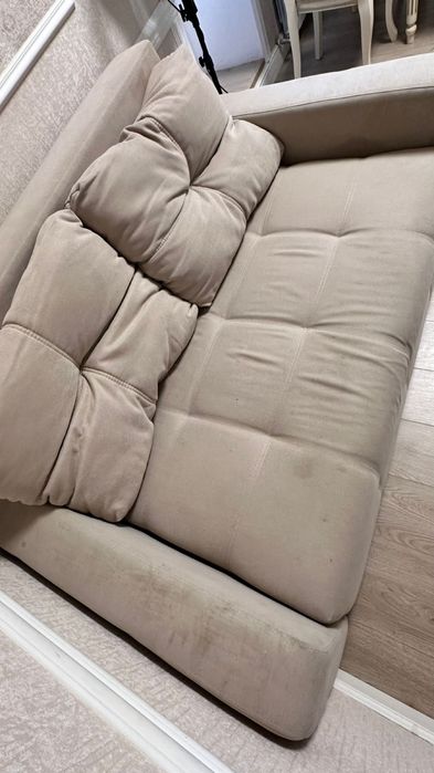 Диван раздвижной срочно!