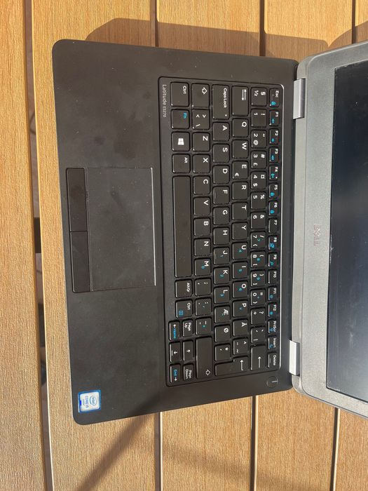 Dell Latitude E5270