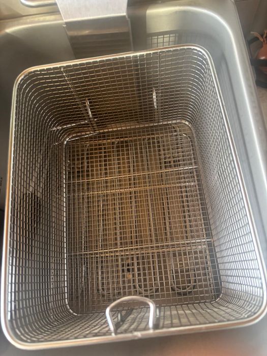 Fripteoze 8 litri-noi la cutie