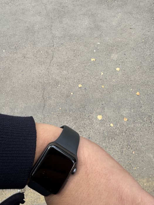 Apple watch 3/38 black