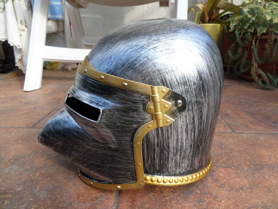 Coif de turnir, armura medievala cavaler marime naturala