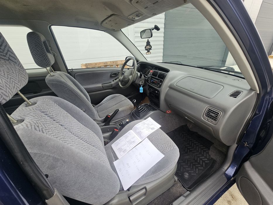 Suzuki grand vitara,1.6 Benzina,4x4,Jante,Cârlig,Posibil Rate ***