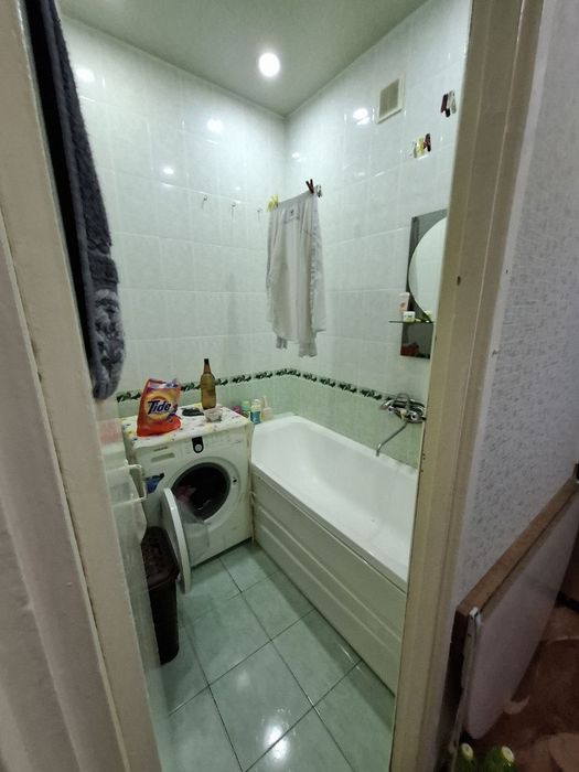 Продаётся 2х комнатная квартира Авиосозлар 2.