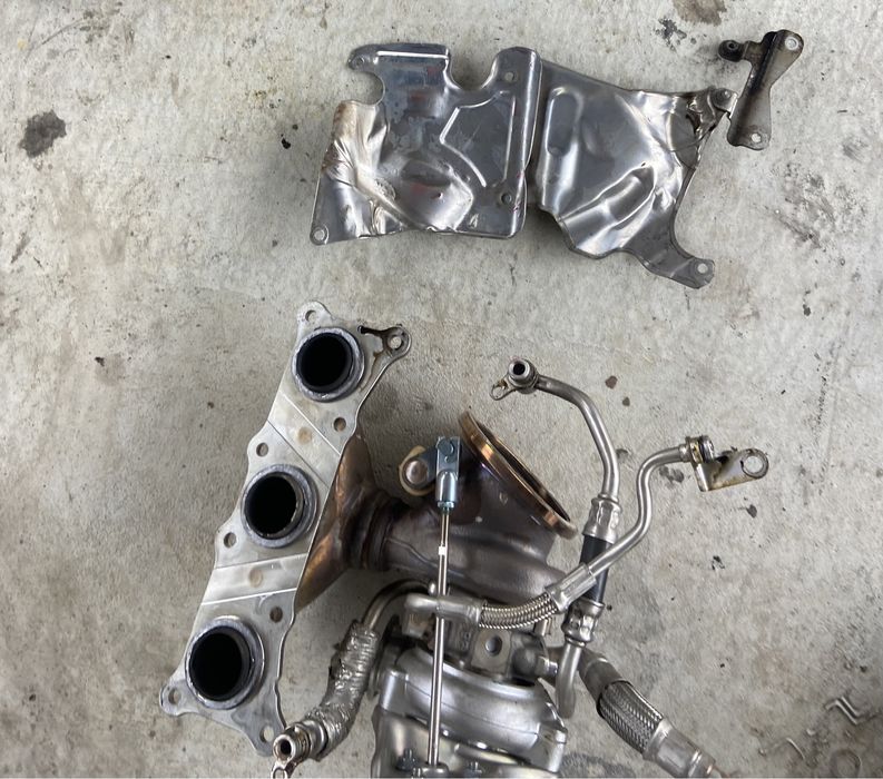 Dezmembrez piese accesorii motor Bmw 335i N54 3.0i bi turbo 306 cp