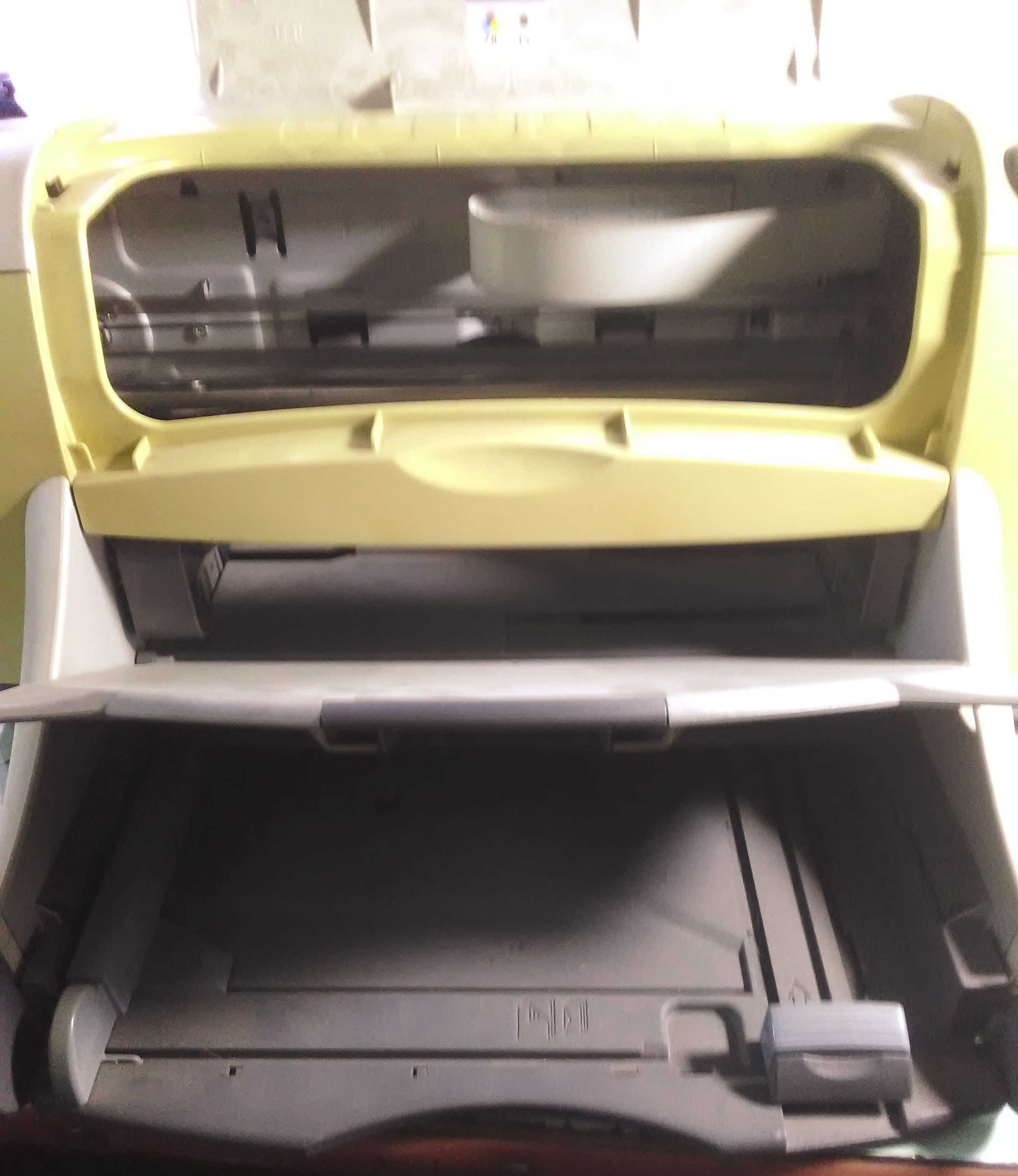 Продам принтер HP DeskJet940C