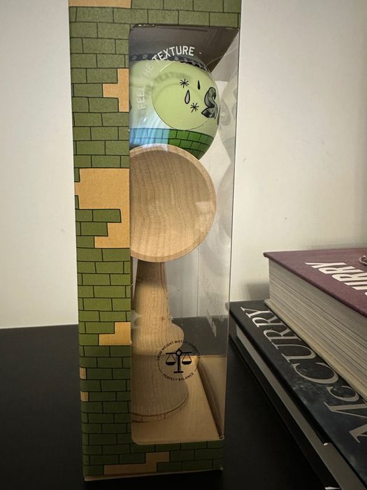 Kendama krom Scags OG Mod
"Magnolia”