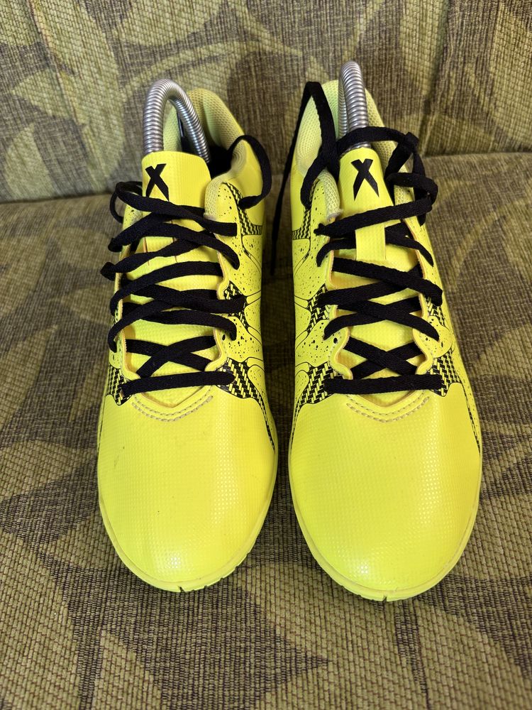 Футболни обувки за зала на Adidas X 15.4 IN