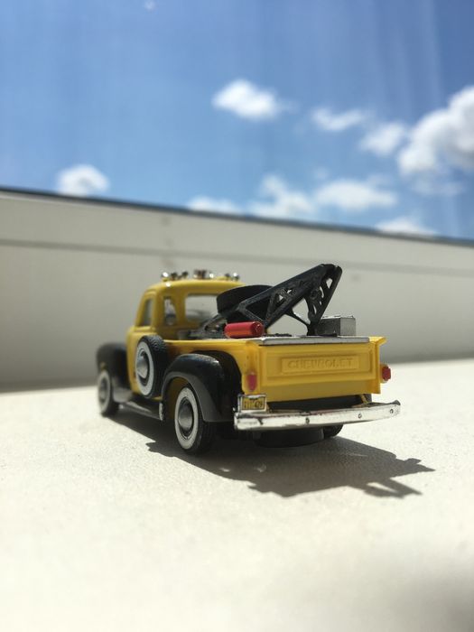 Macheta Chevrolet 3100 anii 1950 scara 1:72