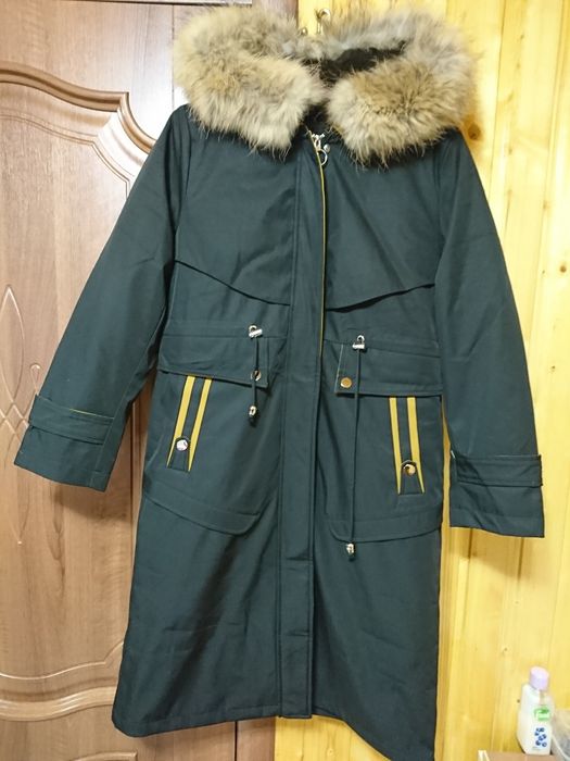 Продаются новые женские пуховики