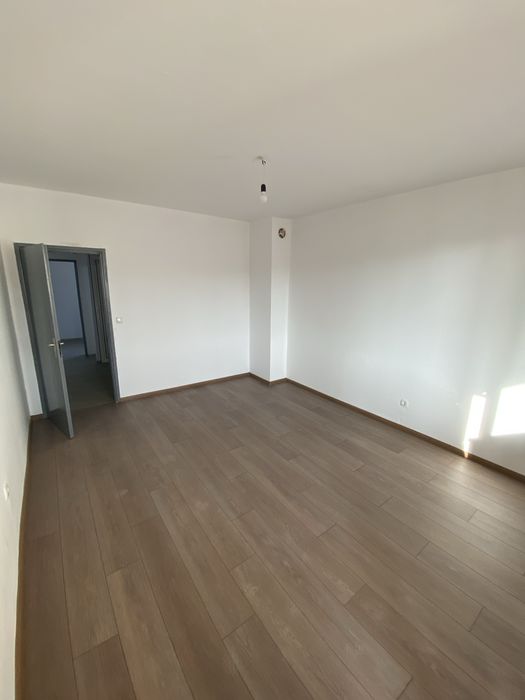 Продава се Тристаен апартамент в Добрич, Строител - 77 кв.м за 457 €/кв.м - Снимка #10