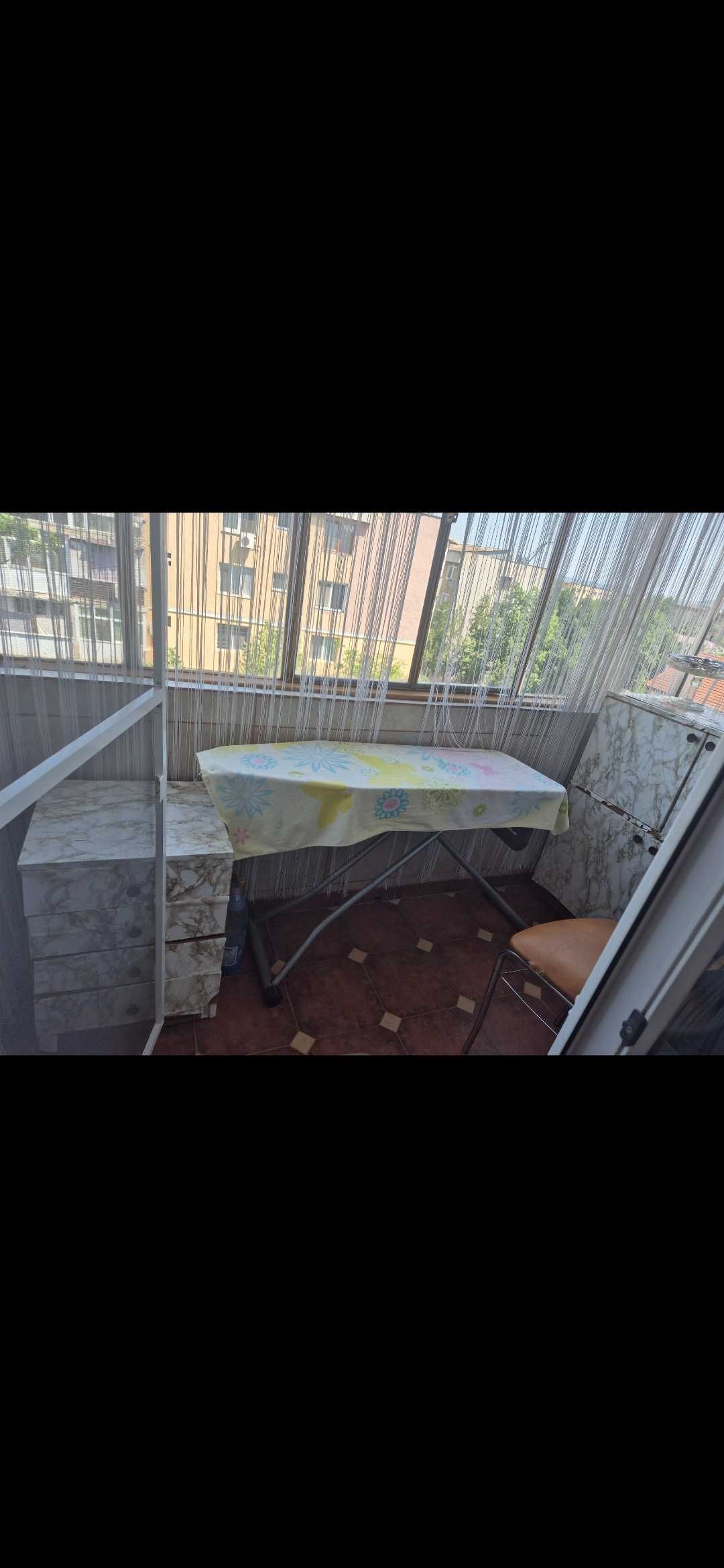 Vânzare apartament 3 camere
