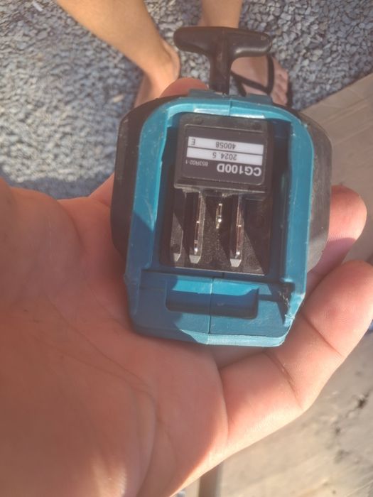 Pistol silicon makita cg 100 d.