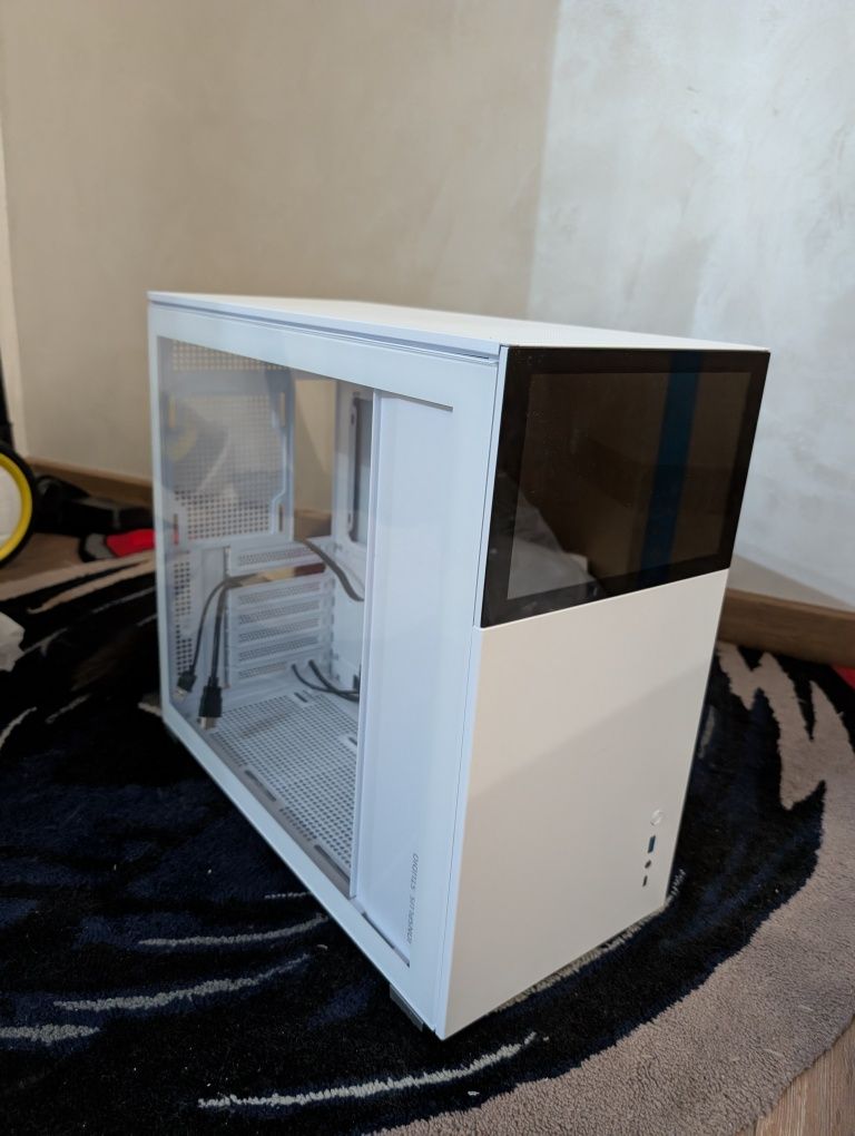Корпус Jonsbo D41 screen