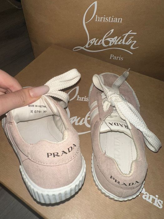 Prada copii , adidasi superbi ( originali )