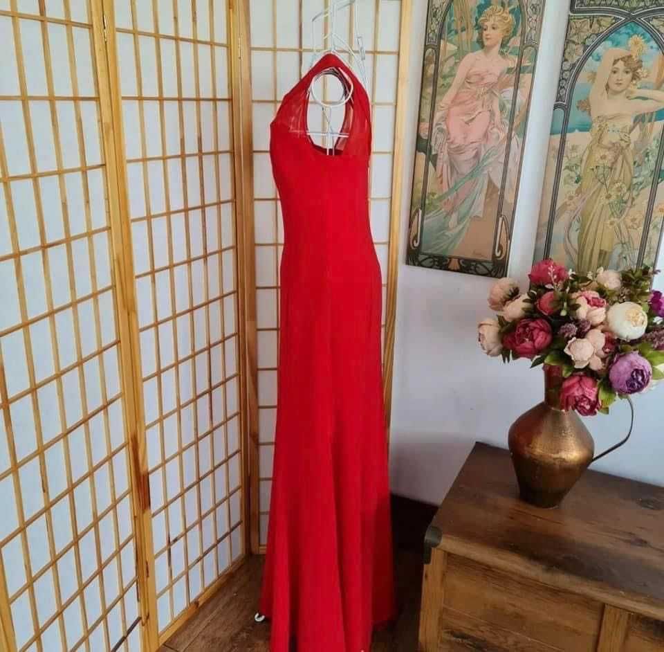 Rochie lunga roșie, marimea S