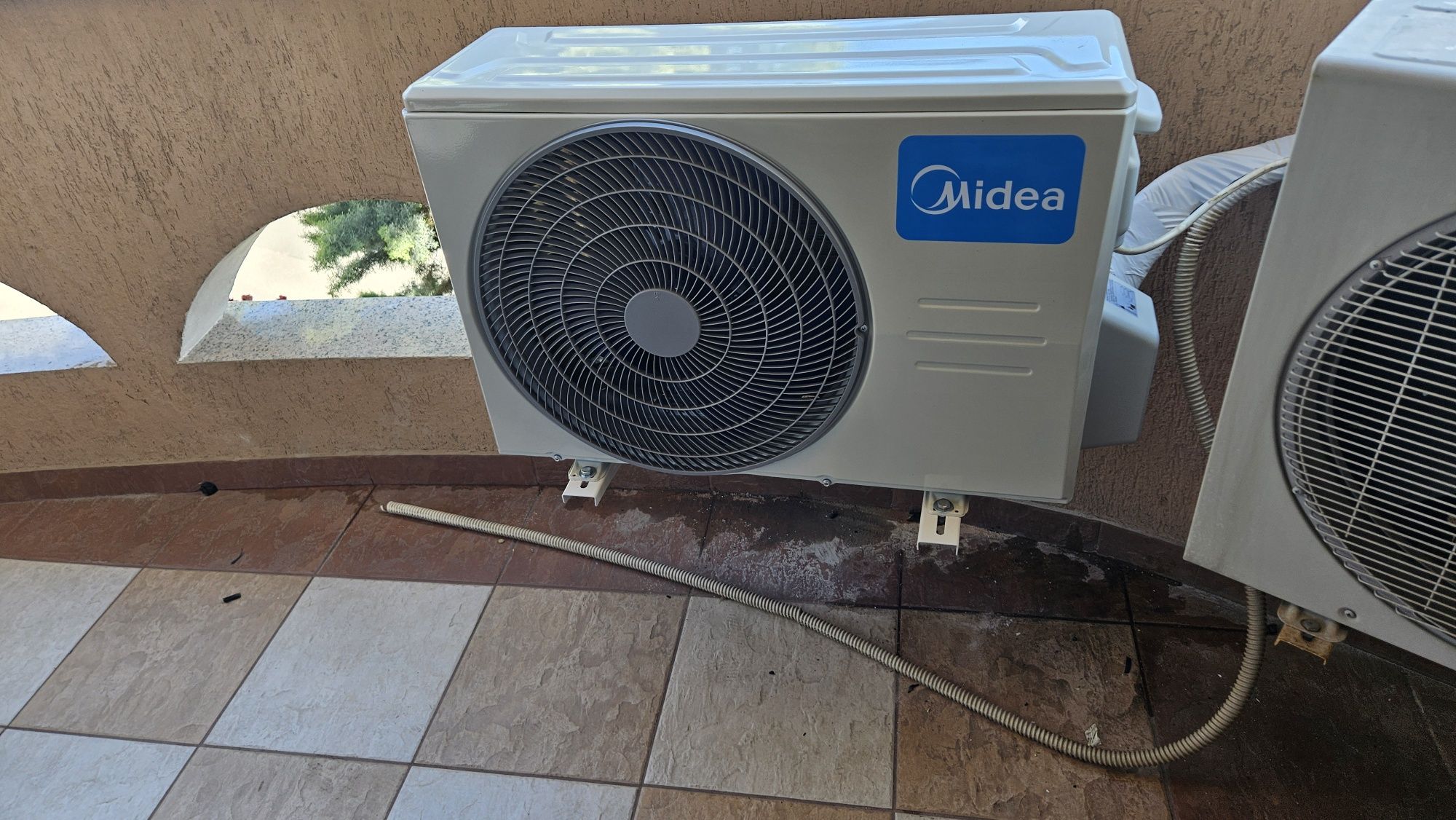 Aer condiționat Midea Brezzles 12000btu