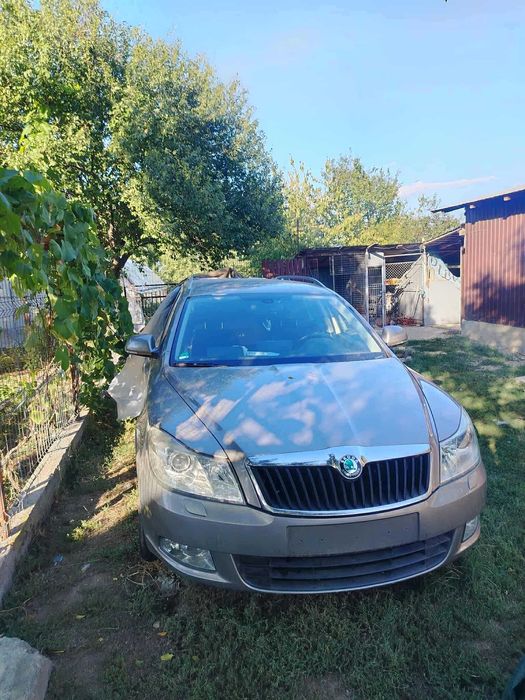 Dezmembrez Skoda Octavia 2 Facelift Piese Originale