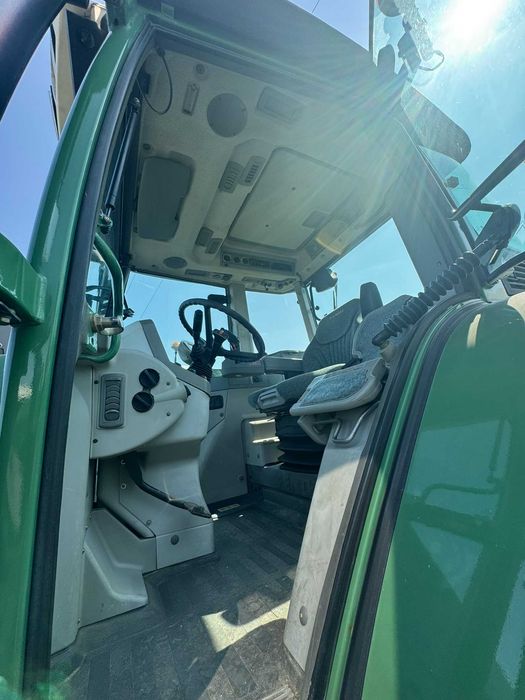 Tractor Fendt 818 Vario TMS