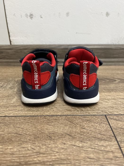 Бебешки маратонки Biomecanics