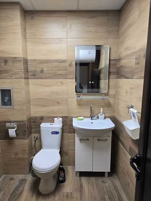Продава се Тристаен апартамент в Пловдив, Тракия - 95 кв.м за 1464 €/кв.м - Снимка #9