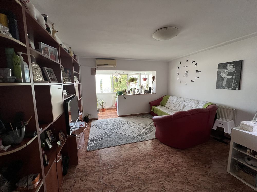 Apartament 3 camere Balotesti