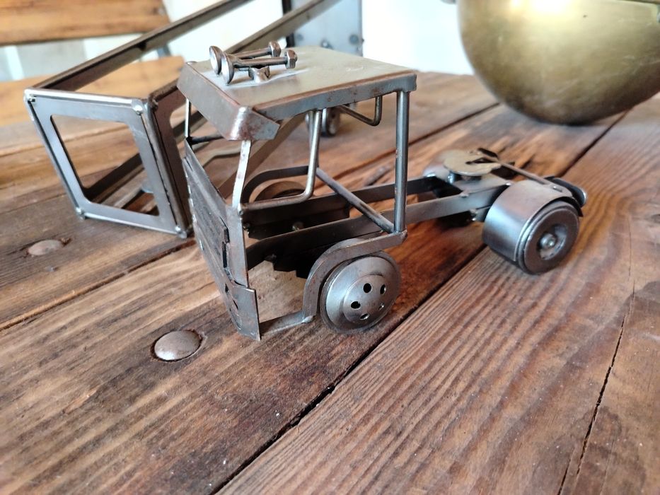 Macheta-Truck/camion metalic facut hand made