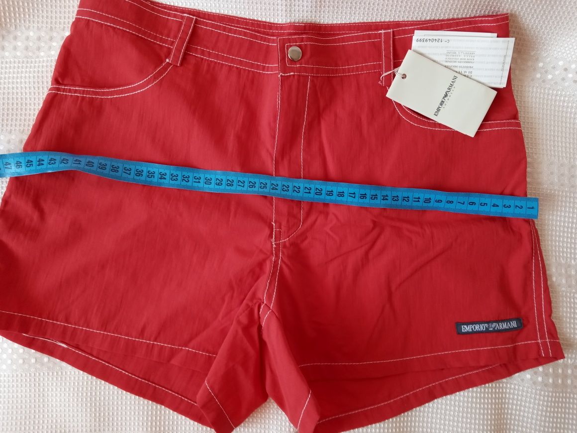 Pantaloni autentici  Emporio Armani + șapcă , noi , originale