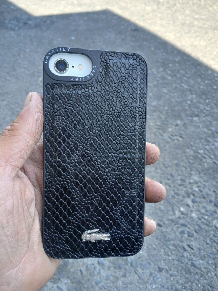 Srochna sotladi iphone 8 64g
