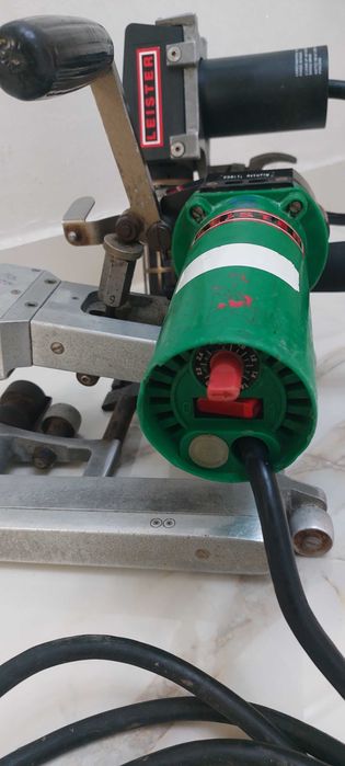 Robot de sudură suflanta Leister