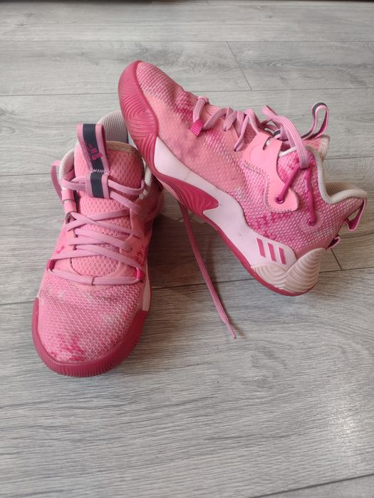 Маратонки Adidas 36,5