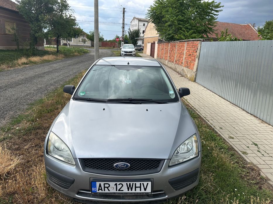 Vând Ford Focus 1.6 TDI 2005