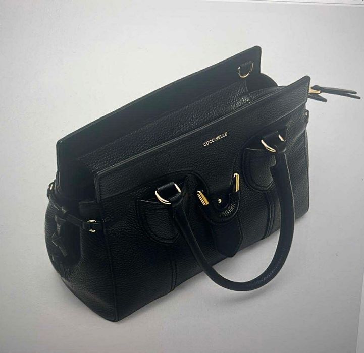 Coccinelle дамска чанта