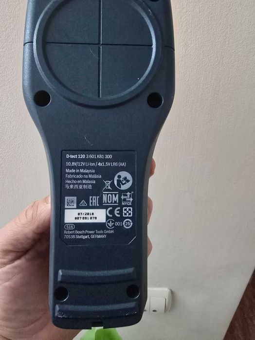 Tester Bosch D-tect 120 Profesional Detector Bosch 120 Multifunctional