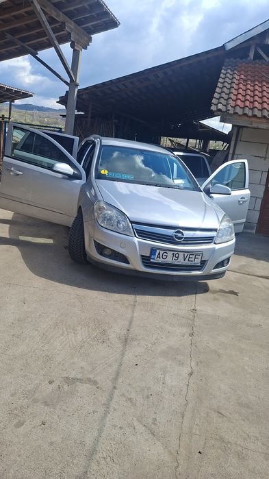 Vând Opel astra h 1.9 120cp cdti