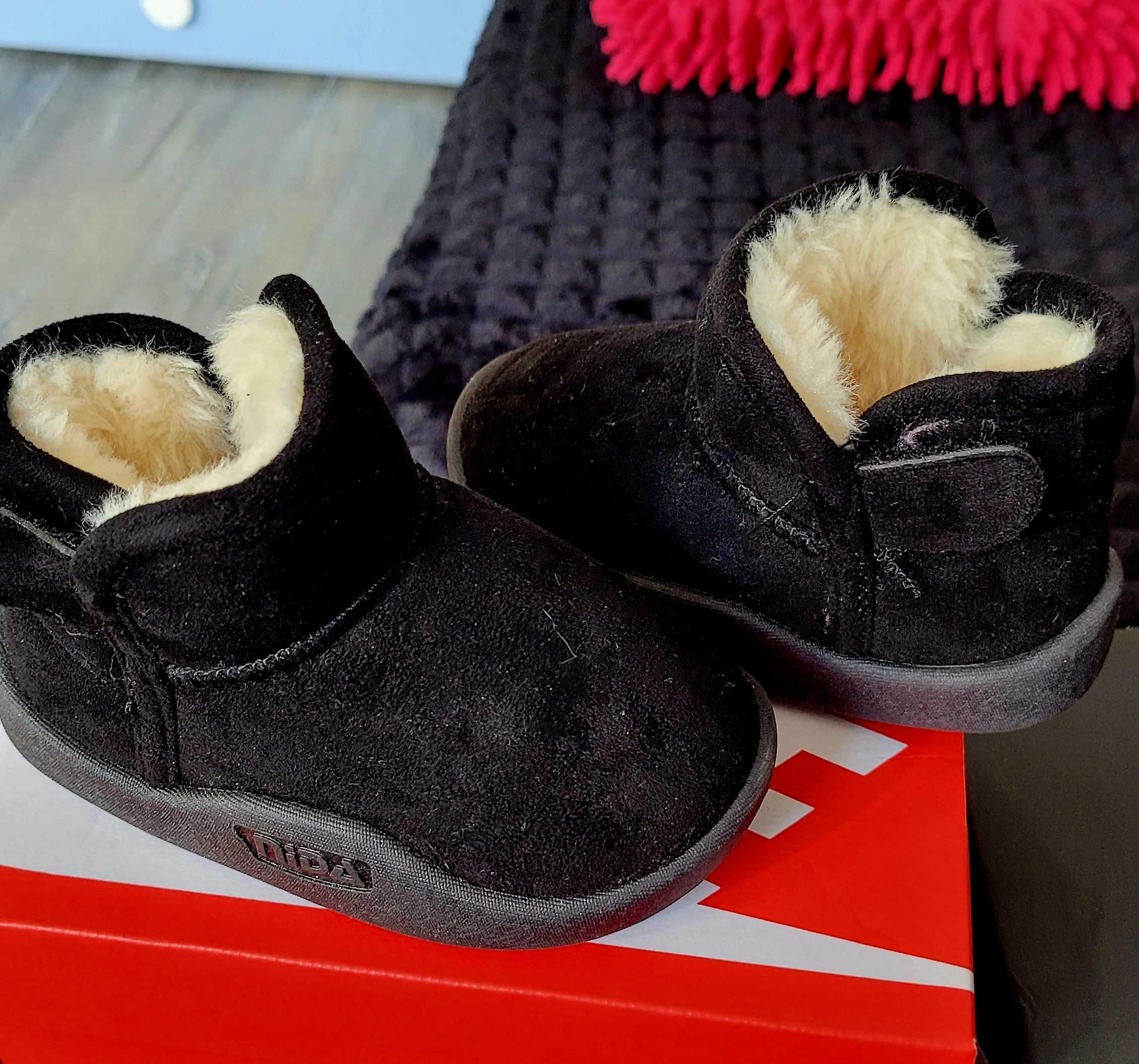 Ghetuțe îmblănite, piele întoarsă, unisex, mărimea 22