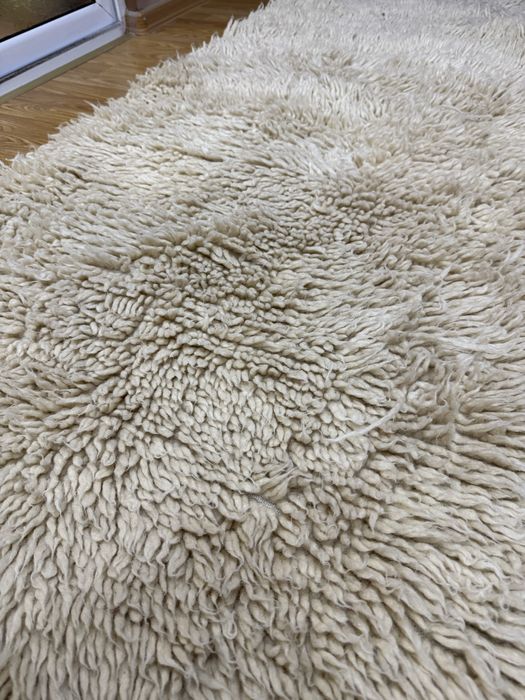 Пухкаво вълнено одеяло