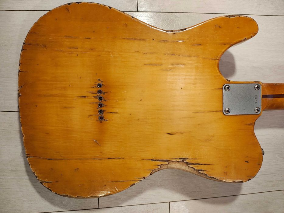 Vand chitara model Tele VTT Heavy Relic