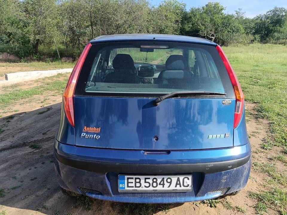 Продавам Fiat Punto